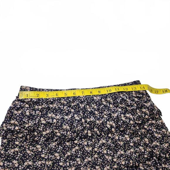 Kirious Women's Tiered Floral Skirt Size L Navy - Picture 6 of 7